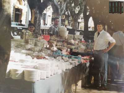 Ma Giovanni non abbandon� mai il pensiero di riprendere l�attivit� del genitore e cos� nel 1986 ricominci� a offrire ai suoi clienti gli storici utensili casalinghi, spostandosi nell�attuale posizione